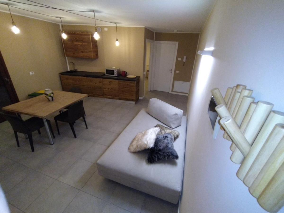 Adamello Peak Apartments Temù Zewnętrze zdjęcie